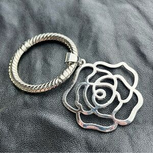 Scarf ring women’s silver accessories Scarf holder scarf clip rose flower bling
